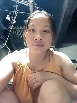 Snapshot of Mising5022 chatting on 10/25/25, 01:07 Mising5022 online show from 10/25/25, 01:07