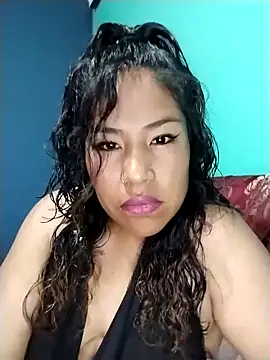 Choco Lu online show from 10/15/25, 09:48