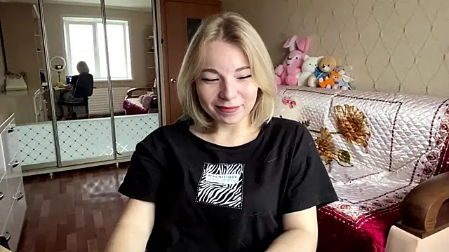 HoppedArea online show from 11/06/25, 08:48