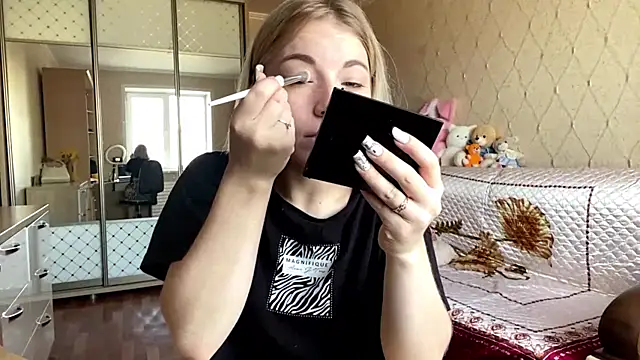 HoppedArea online show from 11/08/25, 08:25