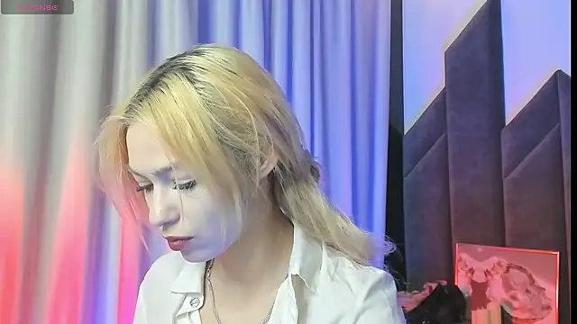 AlysiaSun  online show from 06/17/26, 01:12