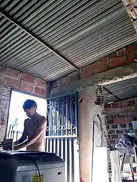 Snapshot of Luciferinthestreet chatting on 10/18/25, 01:12 Luciferinthestreet online show from 10/18/25, 01:12