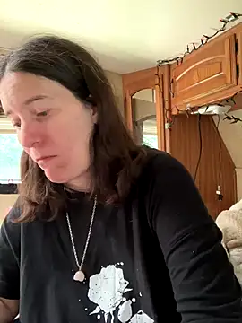 Snapshot of JT83FL chatting on 10/24/25, 05:20 JT83FL online show from 10/24/25, 05:20