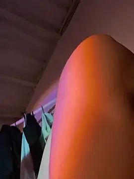 Snapshot of Myke_hotxxx chatting on 10/28/25, 07:01 Myke hotxxx online show from 10/28/25, 07:01