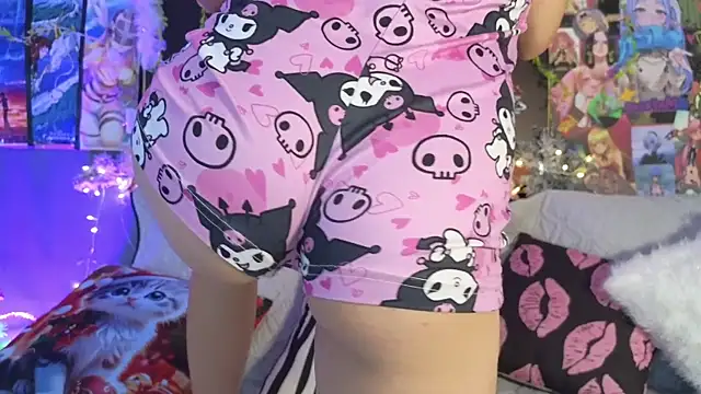 celestesecrett online show from 12/04/25, 06:16