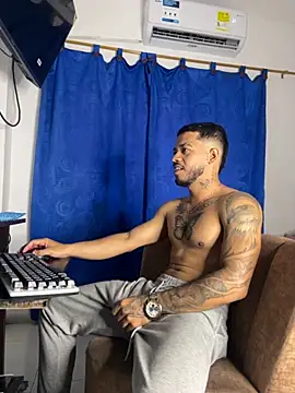 Kylian Alessandro online show from 11/09/25, 08:51