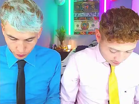 Latin boysxxxx online show from 10/28/25, 04:16