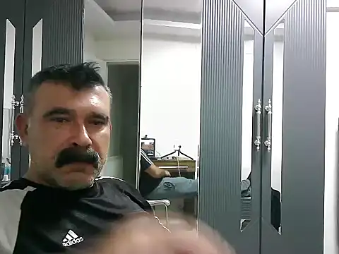 meroglu45 online show from 10/23/25, 07:01