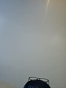 Snapshot of LucyMiax chatting on 11/25/25, 09:20 LucyMiax online show from 11/25/25, 09:20