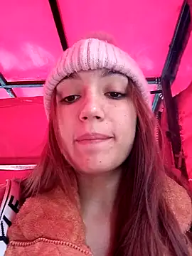 Arianaa Toro online show from 10/29/25, 12:40