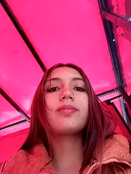 Arianaa Toro online show from 10/30/25, 02:18