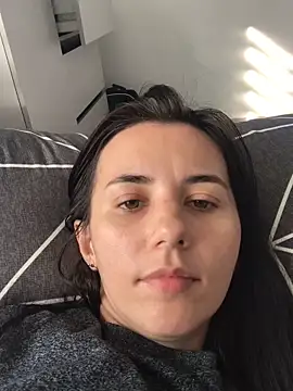 oliviya mur online show from 11/01/25, 11:12