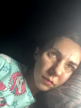 oliviya mur online show from 11/29/25, 12:57