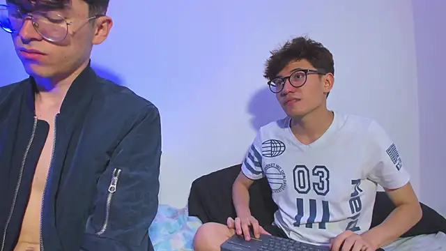 Snapshot of dani_angel_dark chatting on 11/03/25, 11:26 dani angel dark online show from 11/03/25, 11:26