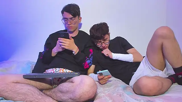 Snapshot of dani_angel_dark chatting on 11/05/25, 01:38 dani angel dark online show from 11/05/25, 01:38