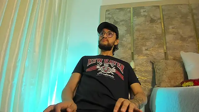 Liam Samderz online show from 10/16/25, 12:06