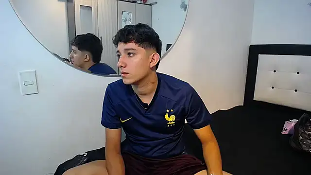 Dravith Valery online show from 12/03/25, 04:31