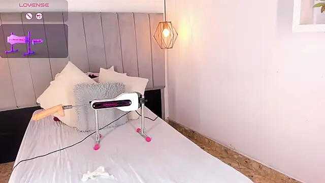 Snapshot of Pamela_occoner_ chatting on 11/28/25, 07:16 Pamela occoner online show from 11/28/25, 07:16