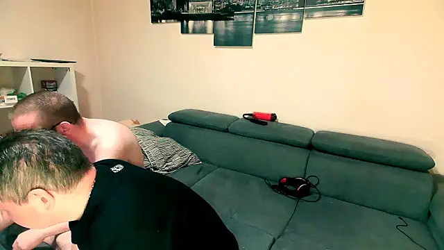 Snapshot of bull419M chatting on 05/11/26, 05:32 bull419M online show from 05/11/26, 05:32