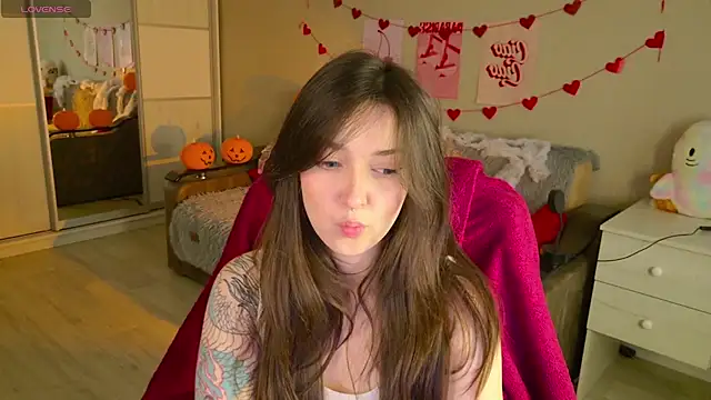 BellaSink online show from 11/05/25, 05:40