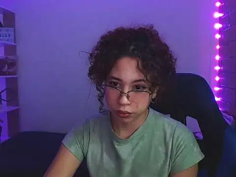 Medussa3033 online show from 11/10/25, 02:21