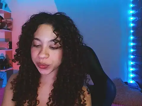 Medussa3033 online show from 06/15/26, 12:57
