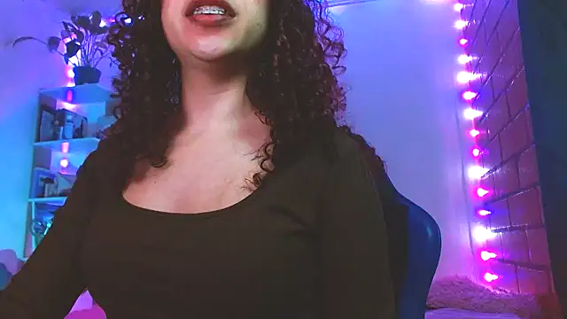 Medussa3033 online show from 07/27/26, 04:30