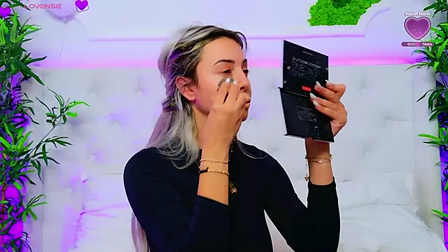 AriannaSins online show from 10/07/25, 02:47