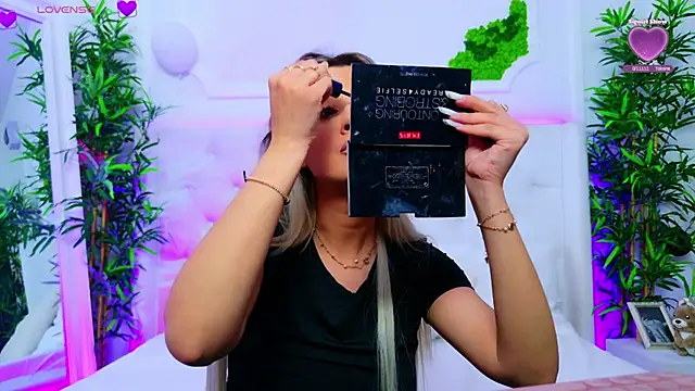 AriannaSins online show from 10/30/25, 01:45