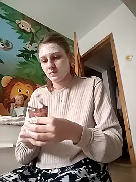 SandyCassie online show from 10/16/25, 10:16