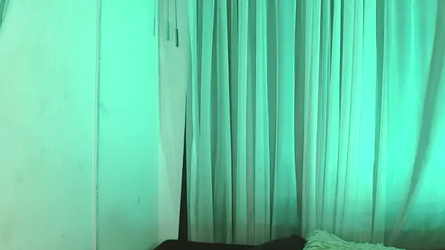 antonella rosecs online show from 11/25/25, 04:34