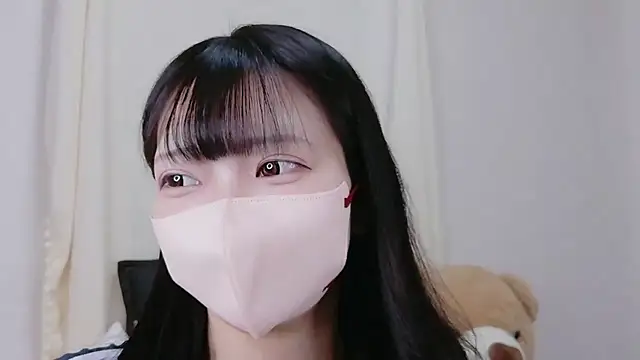 Snapshot of Mirai_oO16Oo chatting on 12/16/25, 11:48 Mirai oO16Oo online show from 12/16/25, 11:48