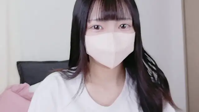 Snapshot of Mirai_oO16Oo chatting on 12/18/25, 08:53 Mirai oO16Oo online show from 12/18/25, 08:53