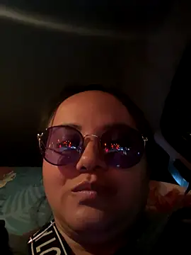 Snapshot of antoniamiller69 chatting on 11/02/25, 02:58 antoniamiller69 online show from 11/02/25, 02:58