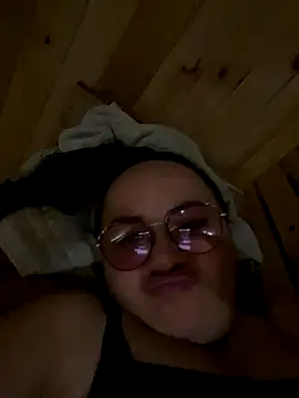 Snapshot of antoniamiller69 chatting on 11/06/25, 12:22 antoniamiller69 online show from 11/06/25, 12:22