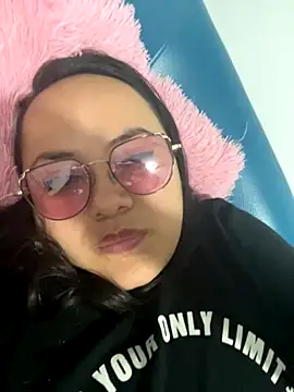 Snapshot of antoniamiller69 chatting on 11/07/25, 09:15 antoniamiller69 online show from 11/07/25, 09:15