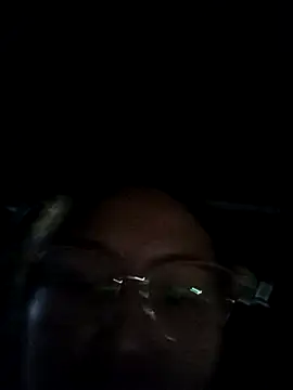 Snapshot of Neferet22 chatting on 11/04/25, 12:21 Neferet22 online show from 11/04/25, 12:21