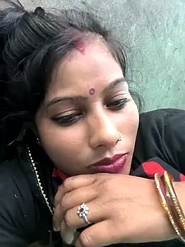 Snapshot of Ragni_bhargav chatting on 02/15/26, 07:51 Ragni bhargav online show from 02/15/26, 07:51