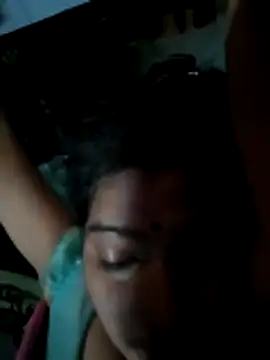 Snapshot of Ragni_bhargav chatting on 04/18/26, 09:04 Ragni bhargav online show from 04/18/26, 09:04