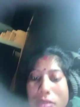 Snapshot of Ragni_bhargav chatting on 04/20/26, 06:31 Ragni bhargav online show from 04/20/26, 06:31