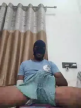 Snapshot of Mysterious_Prince chatting on 11/20/25, 05:34 Mysterious Prince online show from 11/20/25, 05:34