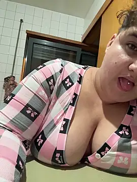 menina coimbrinha online show from 10/29/25, 11:28