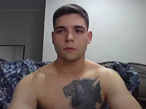 Zure-xxx online show from 10/18/25, 03:31