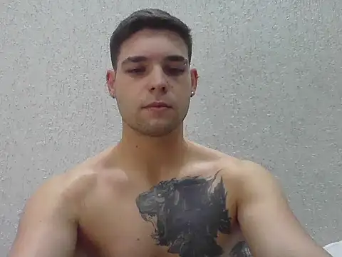 Snapshot of Zure-xxx chatting on 05/08/26, 12:05 Zure-xxx online show from 05/08/26, 12:05