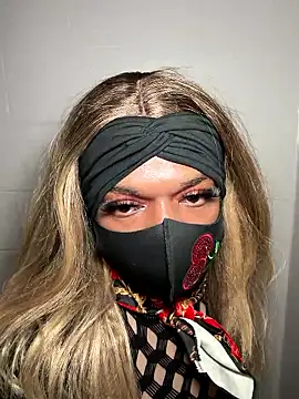 sissy diorcd online show from 11/18/25, 08:19