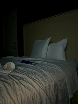 sissy diorcd online show from 11/19/25, 10:04