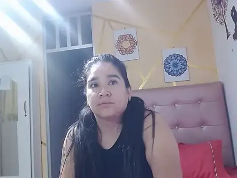 camilahot10 online show from 11/02/25, 12:18
