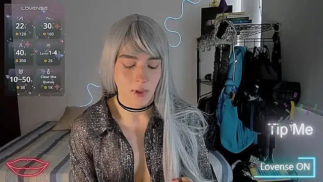 Lyric Mirage online show from 11/05/25, 04:18