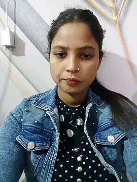 Anshika1431 online show from 11/17/25, 03:34