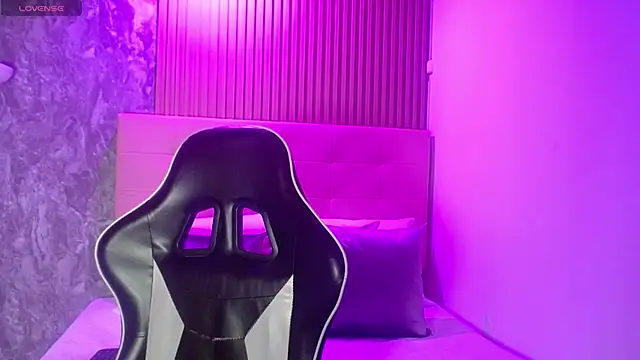 cherry isabelle online show from 10/16/25, 02:29